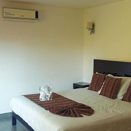 Hotel Punta Galeria モレリア エクステリア 写真